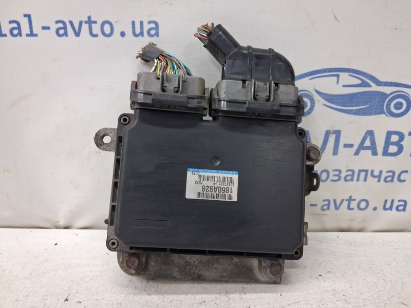 Запчасть блок управления двигателем Mitsubishi Outlander 2007-2012 XL 2.4 бензин 4b12 1860A928 Б/У Блок управления двигателем Mitsubishi Outlander 2007-2012 XL 2.4 бензин 4b12 1860A928 Б/У
