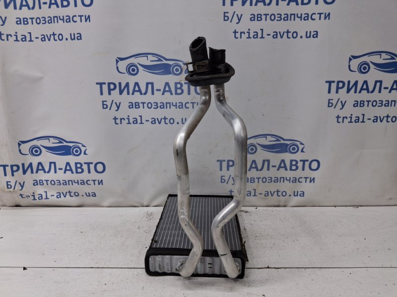 Радиатор печки Mitsubishi Outlander XL 2.4 бензин 4b12 Радиатор печки Mitsubishi Outlander XL 2.4 бензин 4b12