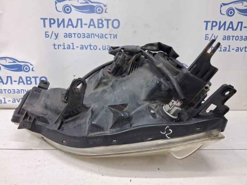 Фара левая X-Trail 2007-2015 T31 2.5 бензин QR25DE Фара левая X-Trail 2007-2015 T31 2.5 бензин QR25DE