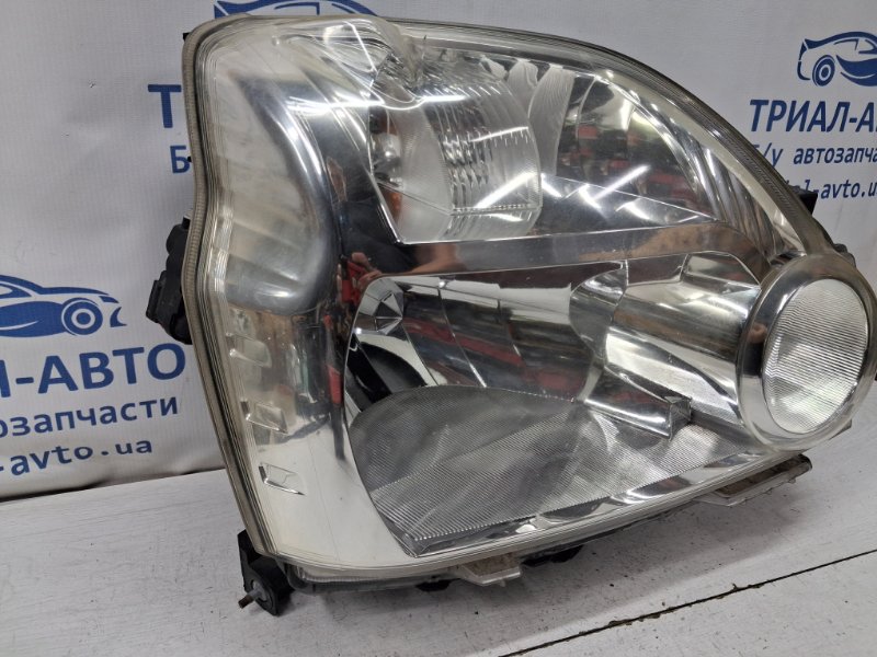 Фара правая Nissan X-Trail T31 2.5 бензин QR25DE Фара правая Nissan X-Trail T31 2.5 бензин QR25DE