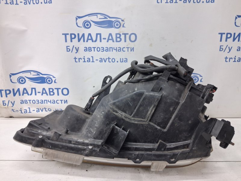 Фара правая X-Trail 2007-2015 T31 2.5 бензин QR25DE Фара правая X-Trail 2007-2015 T31 2.5 бензин QR25DE