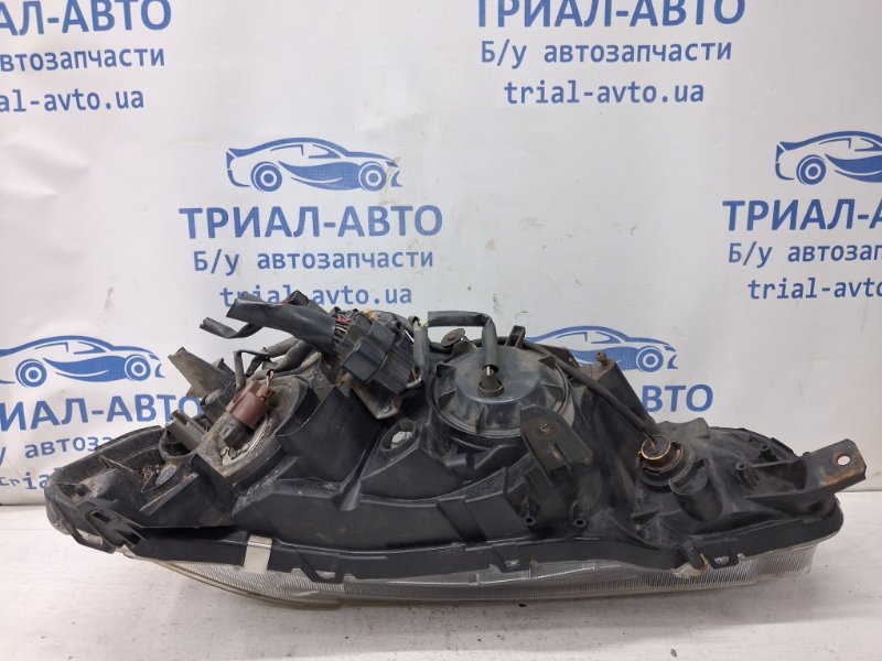 Фара правая Outlander 2007-2012 XL 2.2 diesel 4N14