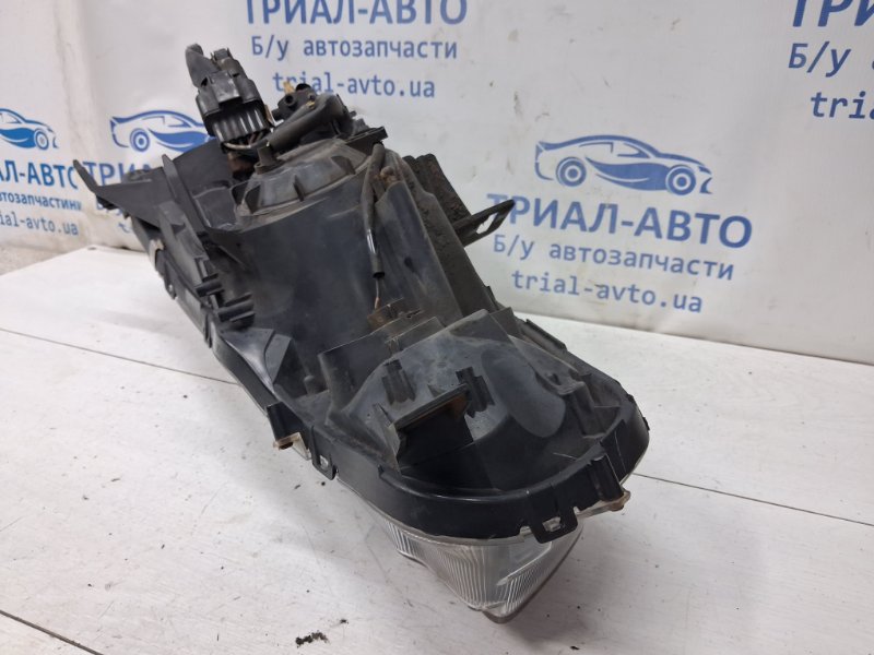 Фара правая Outlander 2007-2012 XL 2.2 diesel 4N14