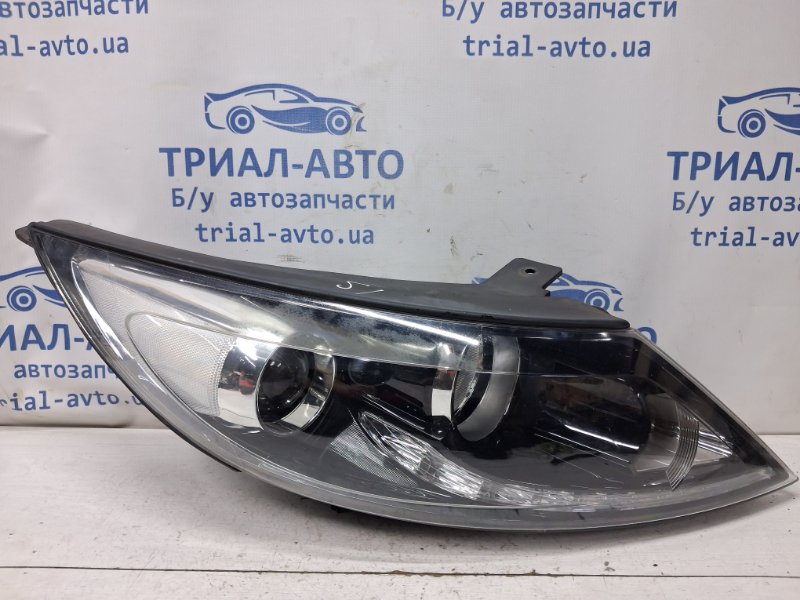 Запчасть фара правая ксенон Kia Sportage 2010-2016 SL 2.0 diesel D4HA 921023U131 Б/У Фара правая Ксенон Kia Sportage 2010-2016 SL 2.0 diesel D4HA 921023U131 Б/У