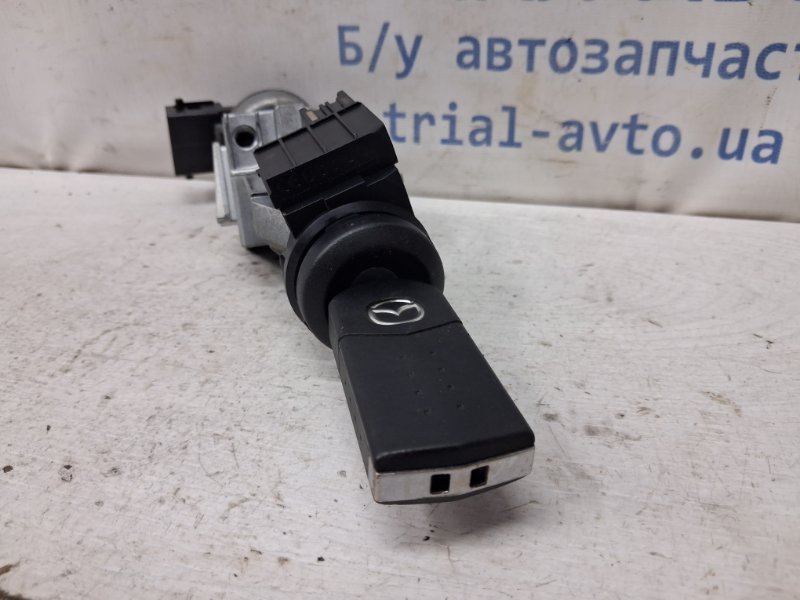 Замок зажигания 3 2003-2009 BK 1.6 бензин Z6 Замок зажигания 3 2003-2009 BK 1.6 бензин Z6