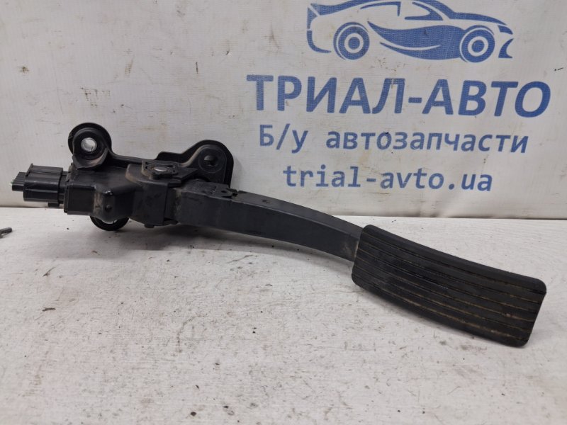 Педаль газа Outlander 2007-2012 XL 2.4 бензин 4b12 Педаль газа Outlander 2007-2012 XL 2.4 бензин 4b12
