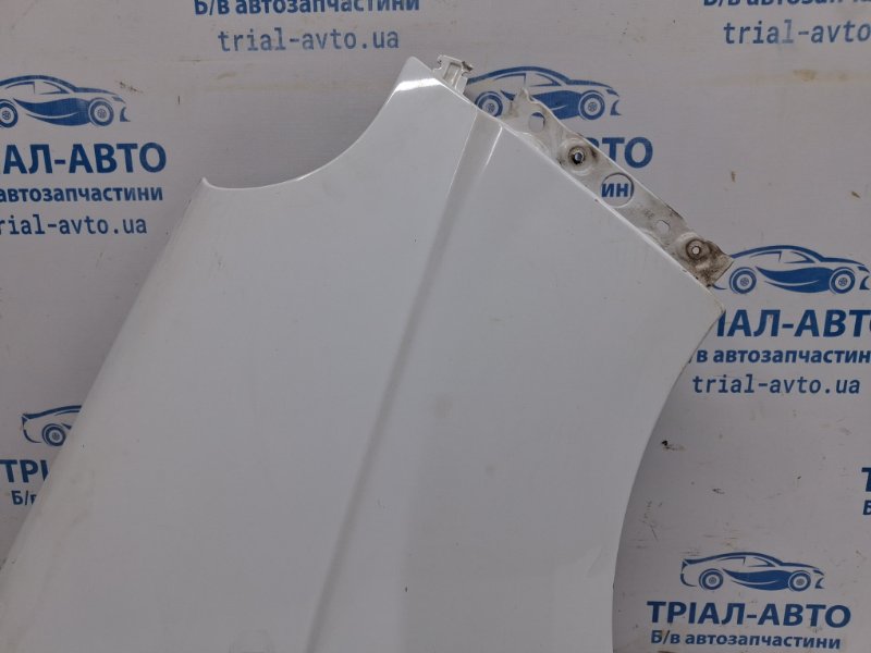 Крыло переднее правое Trafic 2001-2014 FL M9R