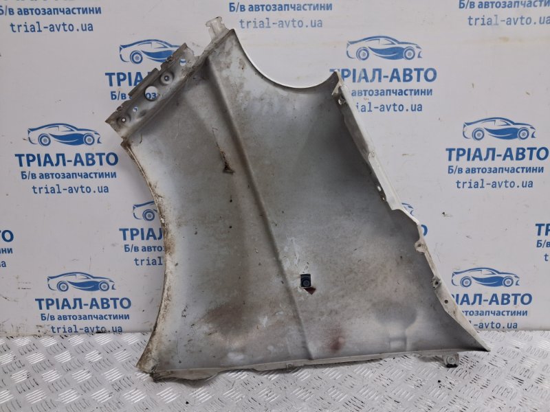 Крыло переднее правое Trafic 2001-2014 FL M9R