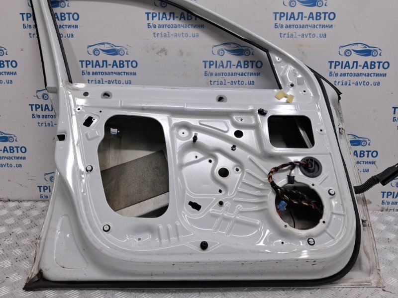 Дверь передняя левая Octavia 2013-2020 A7 Дверь передняя левая Octavia 2013-2020 A7