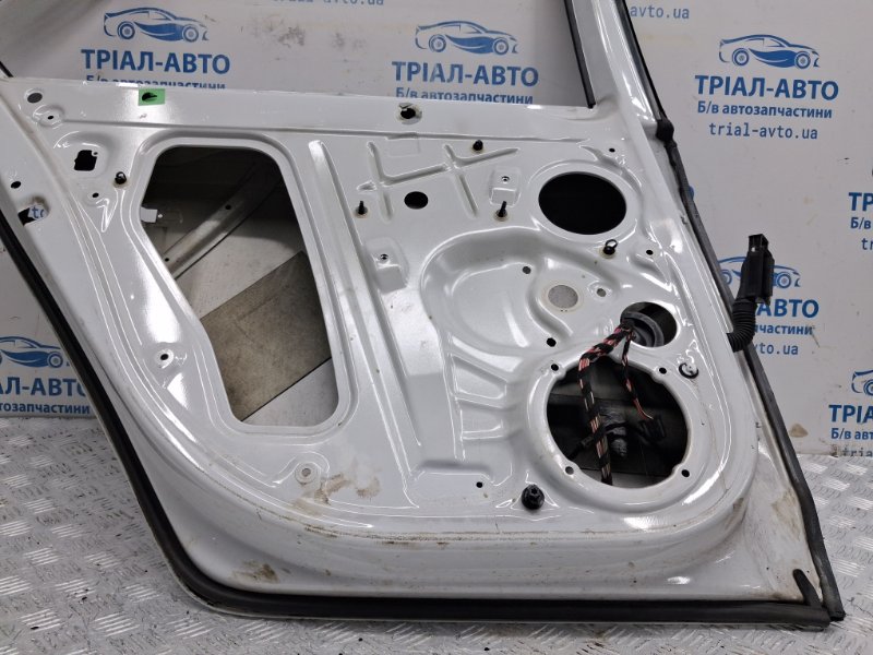 Дверь задняя левая Octavia 2013-2020 A7 Дверь задняя левая Octavia 2013-2020 A7