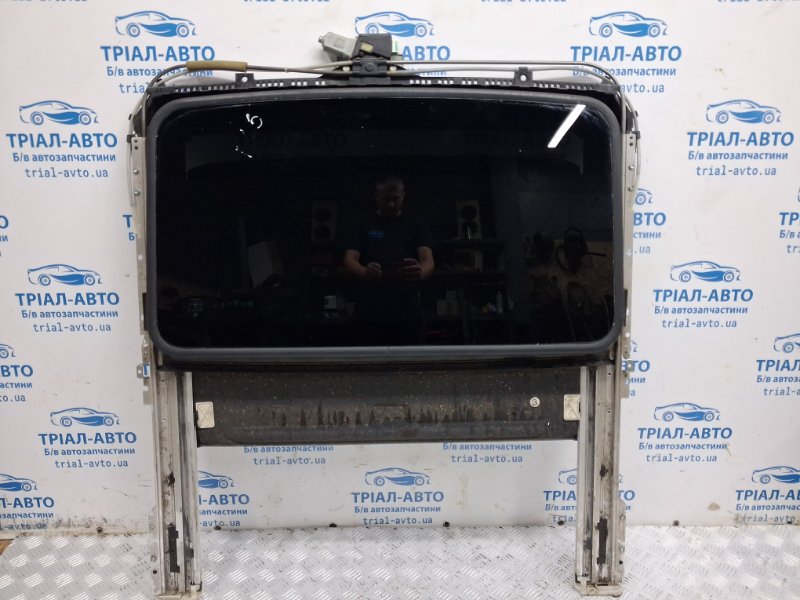Запчасть люк в сборе Toyota Prado 2002-2009 J120 3.0 Diesel 1KDFTV 63203-60031 Б/У Люк в сборе Toyota Prado 2002-2009 J120 3.0 Diesel 1KDFTV 63203-60031 Б/У