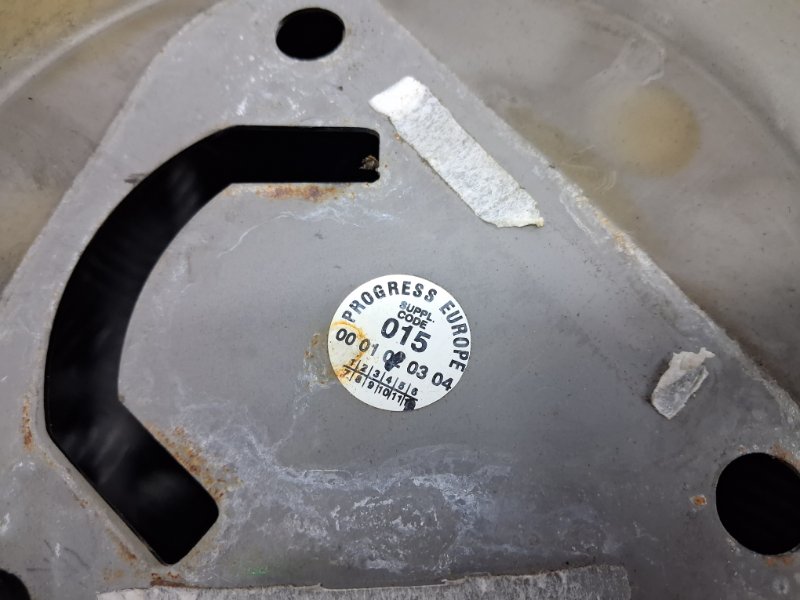 Чехол запасного колеса Prado 2002-2009 J120 3.0 Diesel 1KDFTV Чехол запасного колеса Prado 2002-2009 J120 3.0 Diesel 1KDFTV