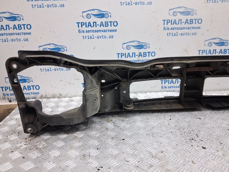 Панель передняя Trafic 2001-2014 FL M9R Панель передняя Trafic 2001-2014 FL M9R