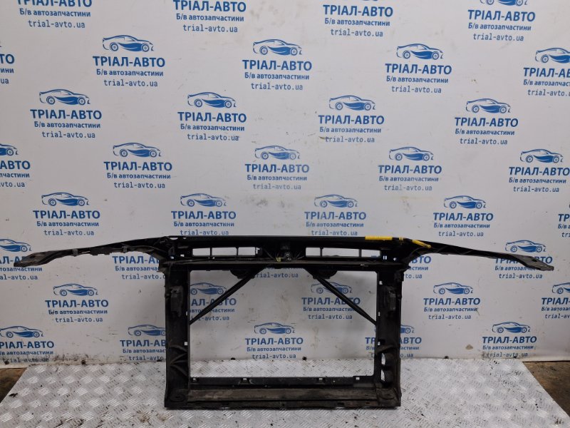 Панель передняя Octavia 2013-2020 A7 Панель передняя Octavia 2013-2020 A7