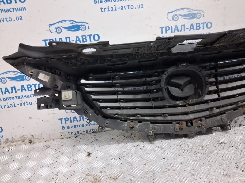 Решетка радиатора 6 2012- GJ 2.2 дизель Решетка радиатора 6 2012- GJ 2.2 дизель