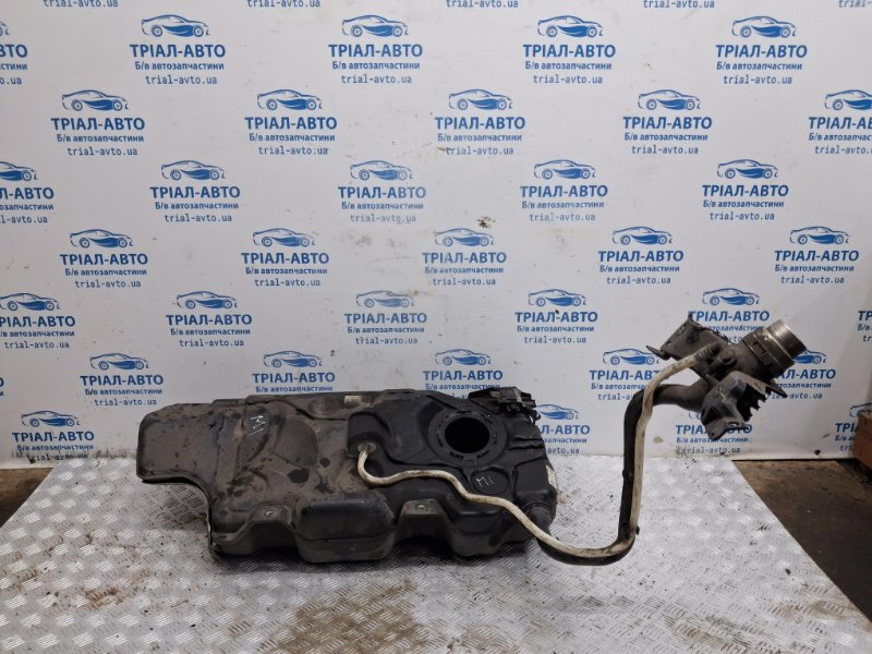 Запчасть бак топливный пластик Skoda Octavia 2013-2020 A7 5Q0201021TR Б/У Бак топливный пластик Skoda Octavia 2013-2020 A7 5Q0201021TR Б/У