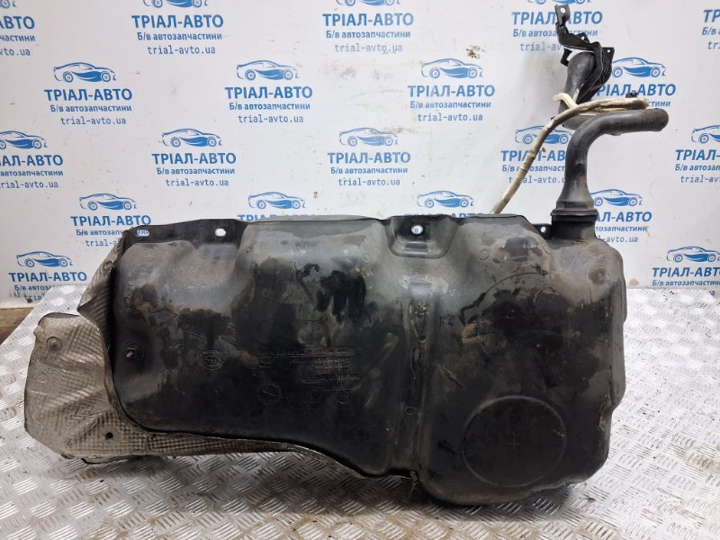 Бак топливный пластик Octavia 2013-2020 A7 Бак топливный пластик Octavia 2013-2020 A7