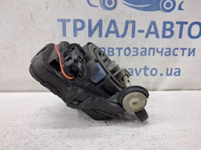 Фара противотуманная правая Mazda 6 GJ 2.2 дизель Фара противотуманная правая Mazda 6 GJ 2.2 дизель