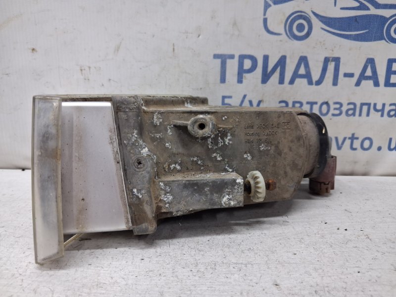 Фара противотуманная правая Prado 2002-2009 J120 3.0 Diesel 1KDFTV Фара противотуманная правая Prado 2002-2009 J120 3.0 Diesel 1KDFTV
