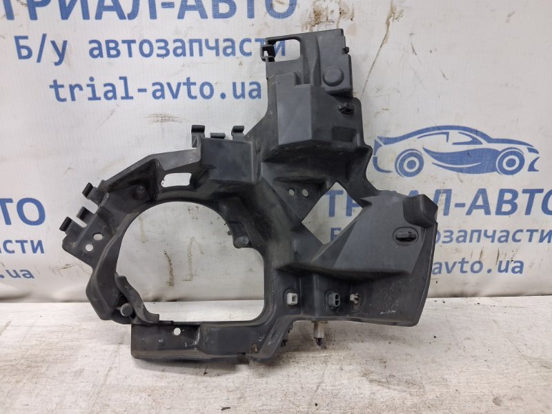 Запчасть кронштейн бампера передний правый Mazda 6 2012- GJ 2.2 дизель G46L51684 Б/У Кронштейн бампера передний правый Mazda 6 2012- GJ 2.2 дизель G46L51684 Б/У