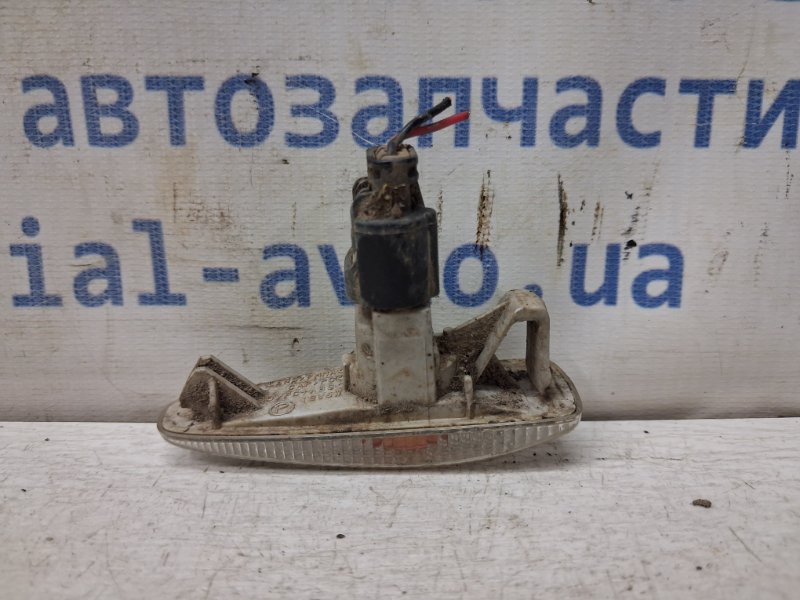 Повторитель поворотника Mitsubishi ASX GA 1.8 Diesel 4N13 Повторитель поворотника Mitsubishi ASX GA 1.8 Diesel 4N13