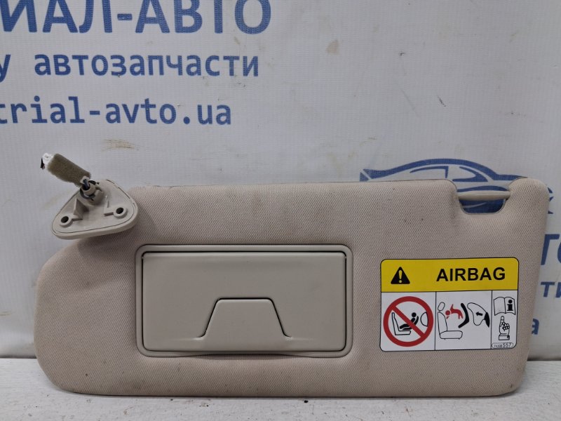 Запчасть козырек солнцезащитный левый Mitsubishi Outlander 2012-2021 GF 2.0 бензин 4B11 7620B259YA Б/У Козырек солнцезащитный левый Mitsubishi Outlander 2012-2021 GF 2.0 бензин 4B11 7620B259YA Б/У