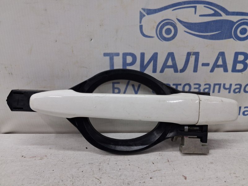 Запчасть ручка двери внешняя задняя правая Mitsubishi Outlander 2012-2021 GF 2.0 бензин 4B11 5746A088 Б/У Ручка двери внешняя задняя правая Mitsubishi Outlander 2012-2021 GF 2.0 бензин 4B11 5746A088 Б/У