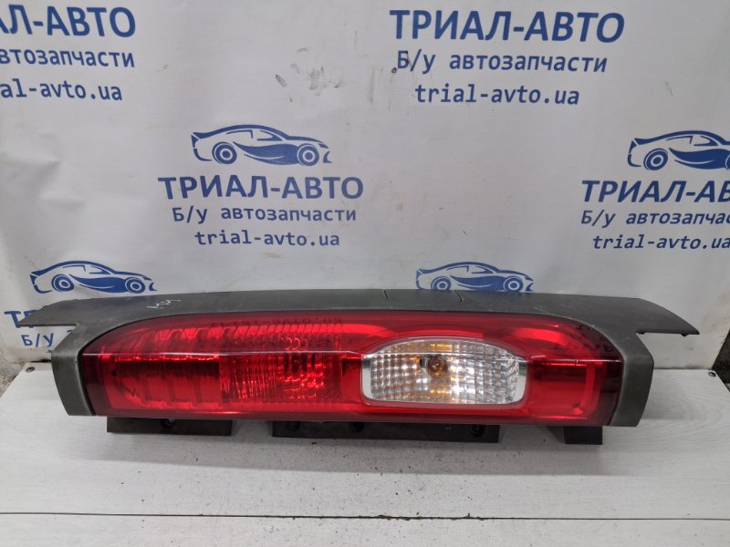 Фонарь задний внешний правый Trafic 2001-2014 FL M9R Фонарь задний внешний правый Trafic 2001-2014 FL M9R