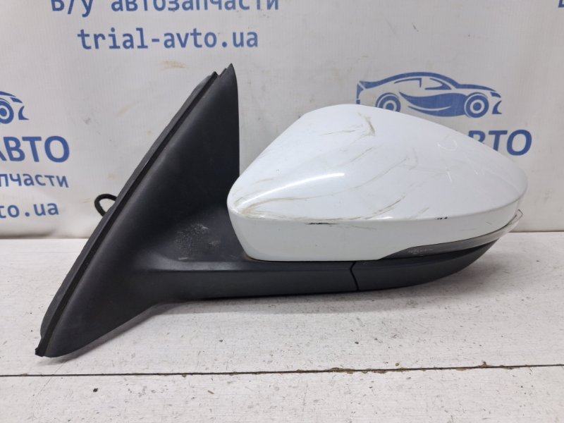Зеркало левое Octavia 2013-2020 A7 Зеркало левое Octavia 2013-2020 A7