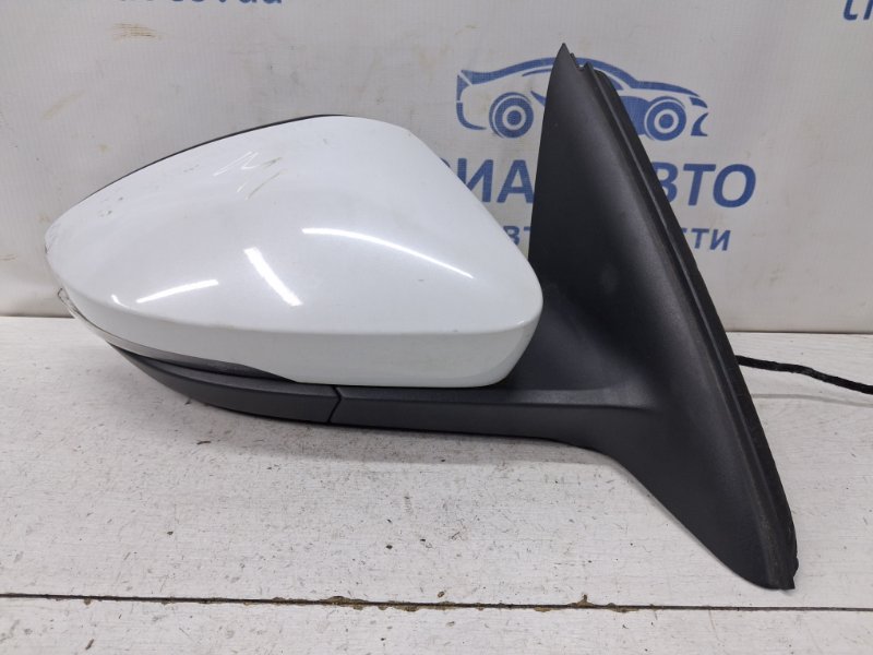 Зеркало правое Octavia 2013-2020 A7 Зеркало правое Octavia 2013-2020 A7