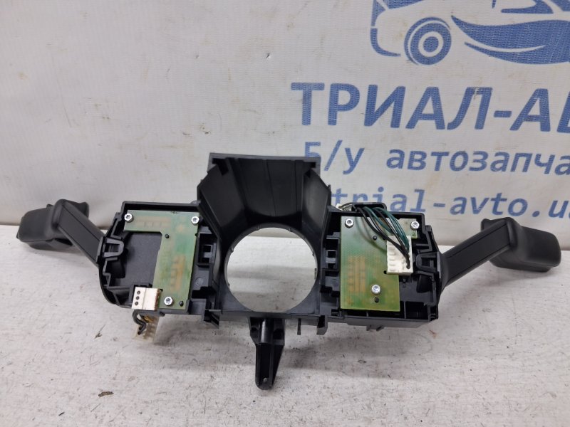 Переключатель подрулевой Octavia 2013-2020 A7 Переключатель подрулевой Octavia 2013-2020 A7