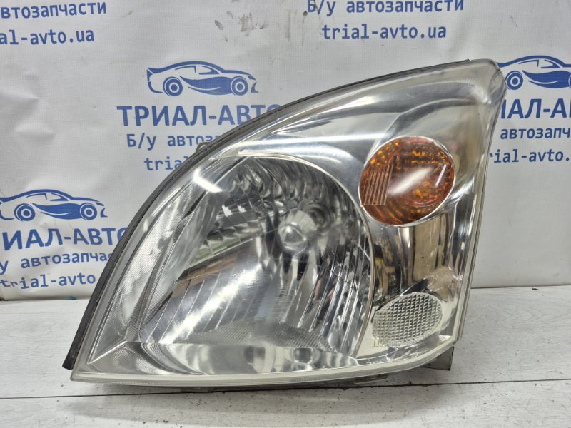 Фара левая галоген Toyota Prado 2002-2009 J120 3.0 Diesel 1KDFTV 811706A051 Б/У