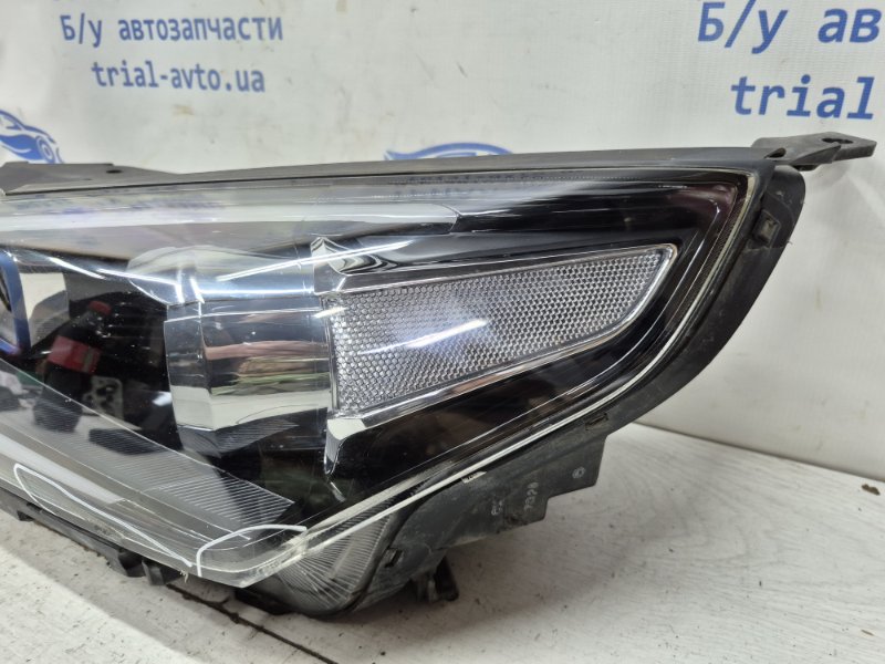 Фара левая Hyundai Ioniq 1.6 Бензин Фара левая Hyundai Ioniq 1.6 Бензин