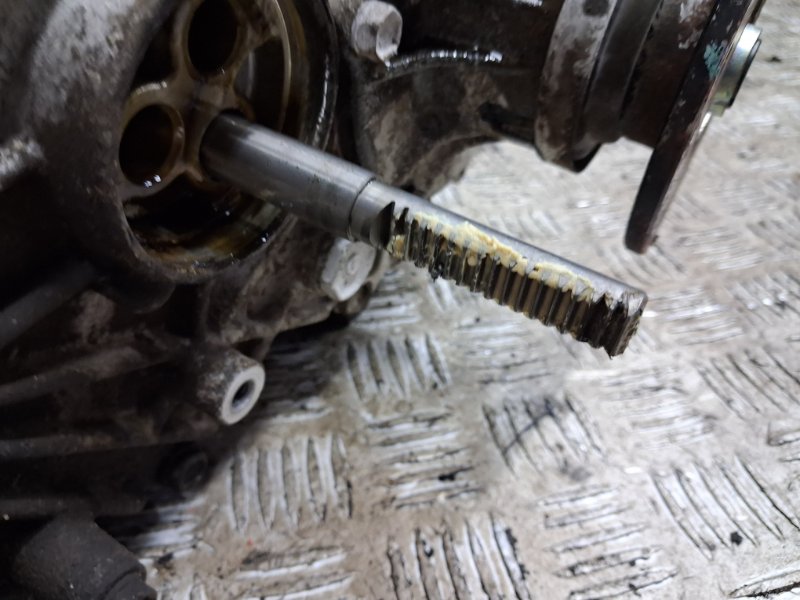 Раздаточная коробка Prado 2002-2009 J120 3.0 Diesel 1KDFTV Раздаточная коробка Prado 2002-2009 J120 3.0 Diesel 1KDFTV