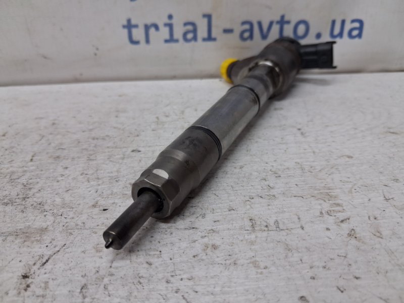 Форсунка топливная IX35 2009-2015 LM 1.7 diesel D4FD Форсунка топливная IX35 2009-2015 LM 1.7 diesel D4FD