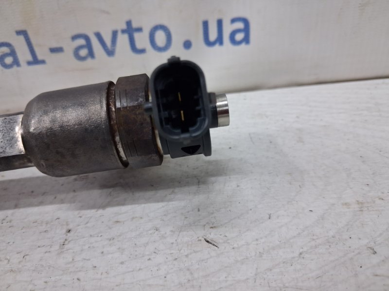 Форсунка топливная Hyundai IX35 LM 1.7 diesel D4FD Форсунка топливная Hyundai IX35 LM 1.7 diesel D4FD