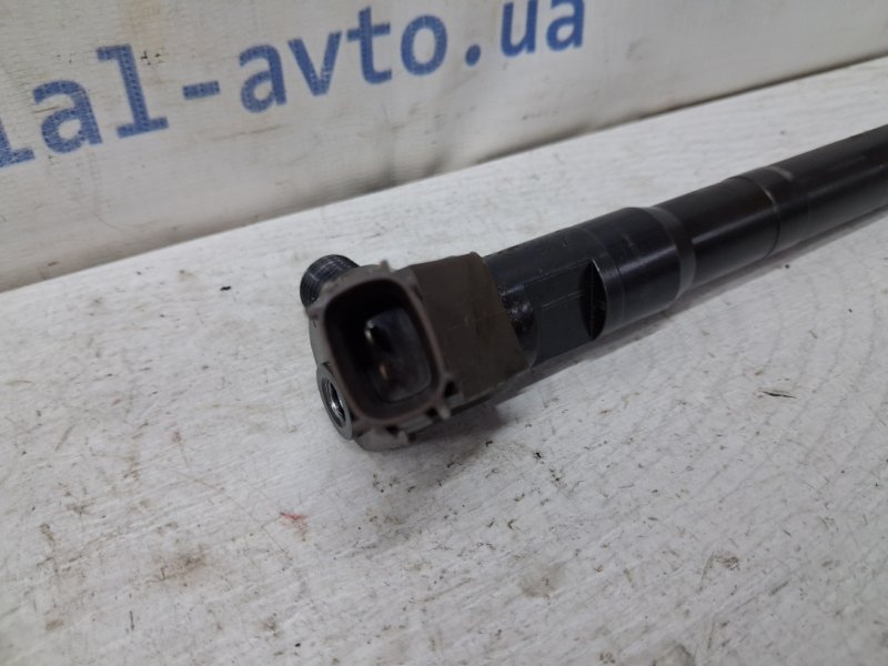 Форсунка топливная Mazda 3 BM 2.2 diesel Форсунка топливная Mazda 3 BM 2.2 diesel