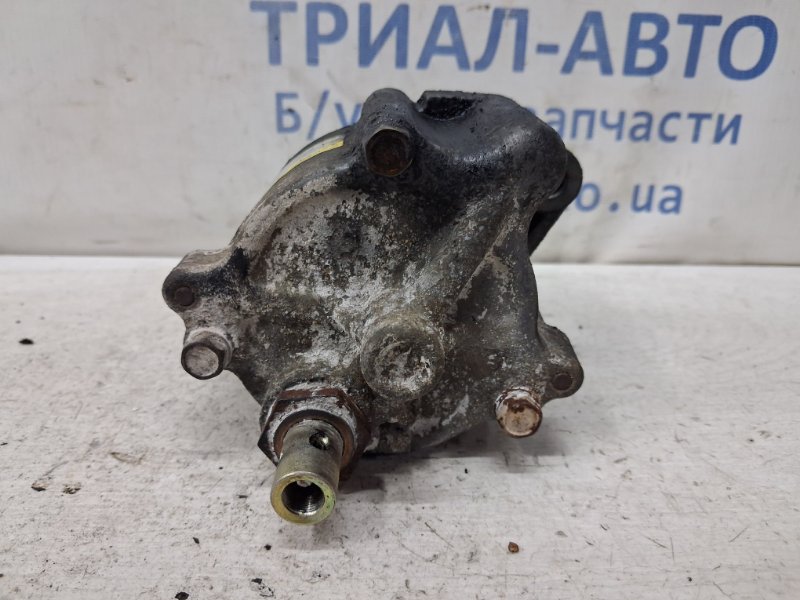 Насос вакуумный Prado 2002-2009 J120 3.0 Diesel 1KDFTV Насос вакуумный Prado 2002-2009 J120 3.0 Diesel 1KDFTV