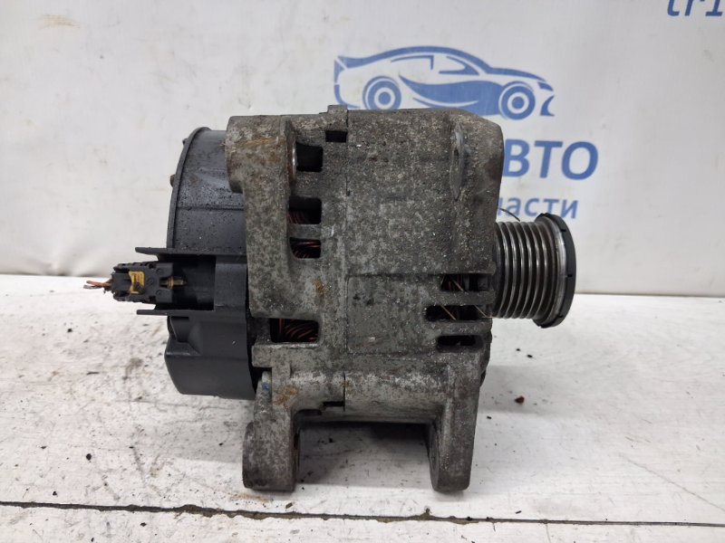 Запчасть генератор Renault Trafic 2001-2014 FL M9R 8200404459 Б/У Генератор Renault Trafic 2001-2014 FL M9R 8200404459 Б/У