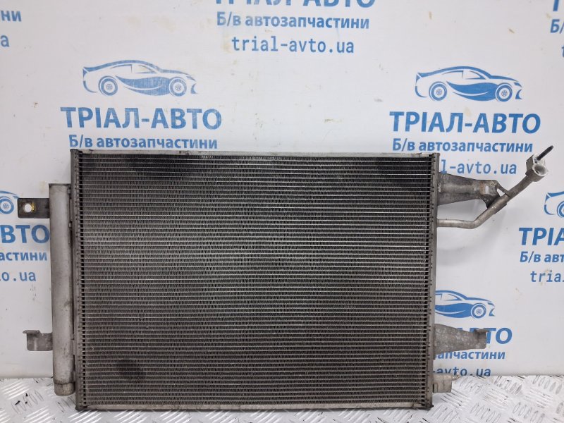Радиатор кондиционера Mitsubishi Colt 2002-2012 6 1 MR568975 Б/У