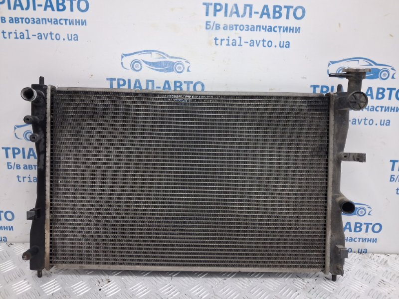 Запчасть радиатор основной Mitsubishi Colt 2002-2012 6 1 MN130393 Б/У Радиатор основной Mitsubishi Colt 2002-2012 6 1 MN130393 Б/У