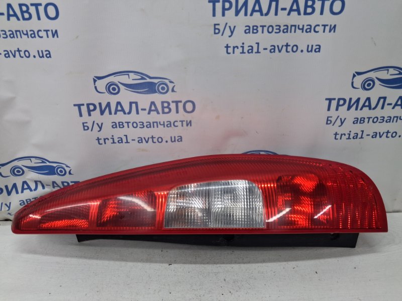 Запчасть фонарь задний внешний правый Mitsubishi Colt 2002-2012 6 1 MN186270 Б/У Фонарь задний внешний правый Mitsubishi Colt 2002-2012 6 1 MN186270 Б/У