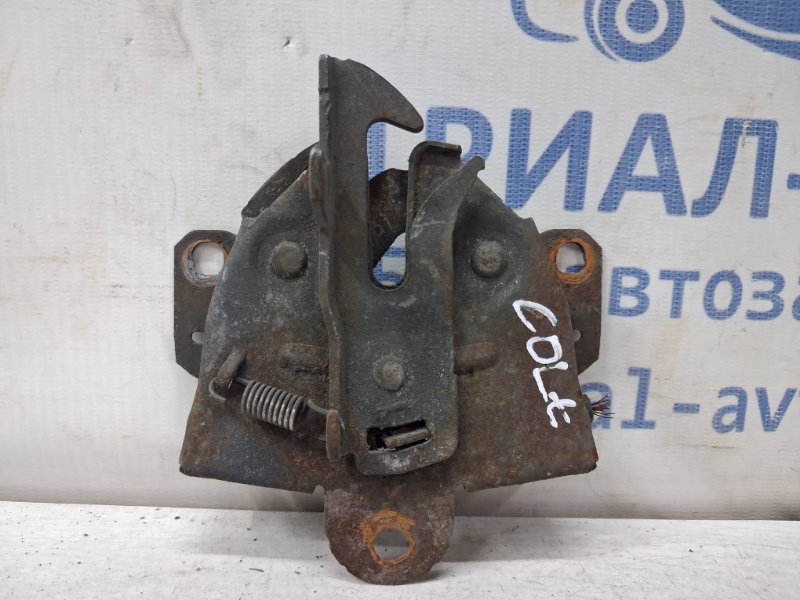 Запчасть замок капота Mitsubishi Colt 2002-2012 6 1 MR959194 Б/У Замок капота Mitsubishi Colt 2002-2012 6 1 MR959194 Б/У