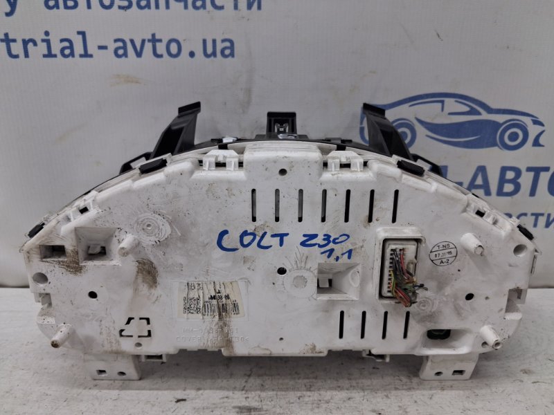 Приборная панель Colt 2002-2012 6 1
