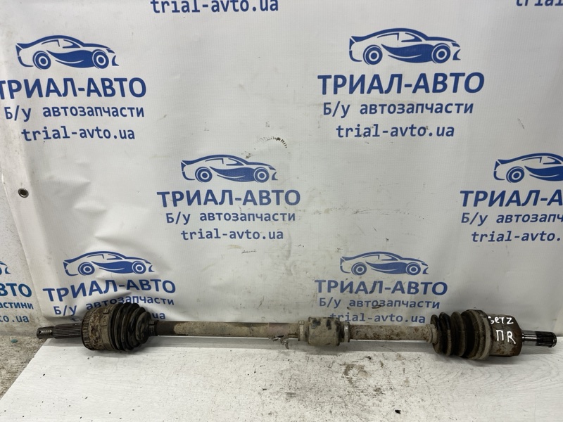 Запчасть привод передний правый Hyundai Getz 2002-2011 1 1.4 495001C362 Б/У Привод передний правый Hyundai Getz 2002-2011 1 1.4 495001C362 Б/У