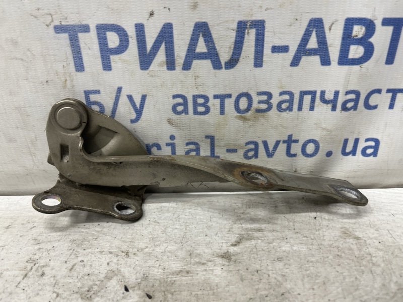 Запчасть петля капота левая Hyundai Getz 2002-2011 1 1.4 791101C000 Б/У Петля капота левая Hyundai Getz 2002-2011 1 1.4 791101C000 Б/У