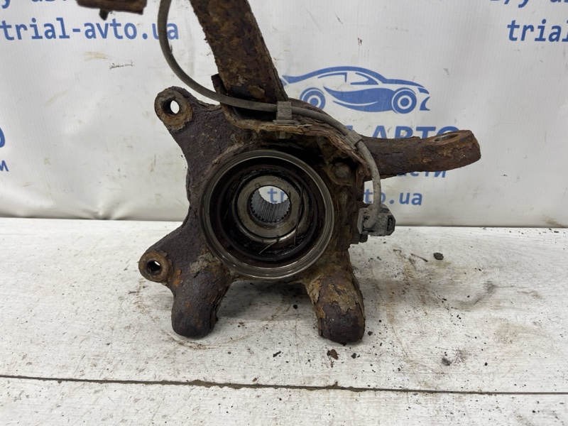 Кулак поворотный правый со ступицей Prado 2002-2009 J120 3.0 Diesel 1KDFTV Кулак поворотный правый со ступицей Prado 2002-2009 J120 3.0 Diesel 1KDFTV