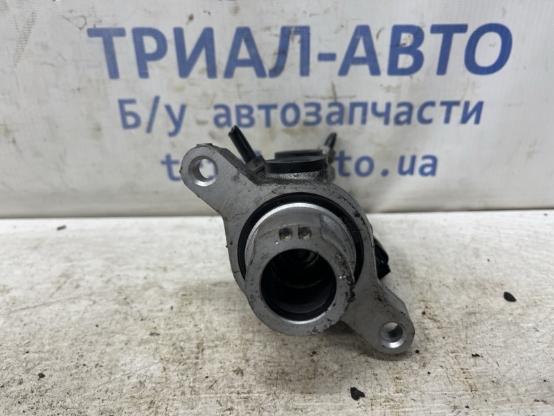 Тормозной цилиндр главный Octavia 2013-2020 A7 1.6 Дизель CLHA