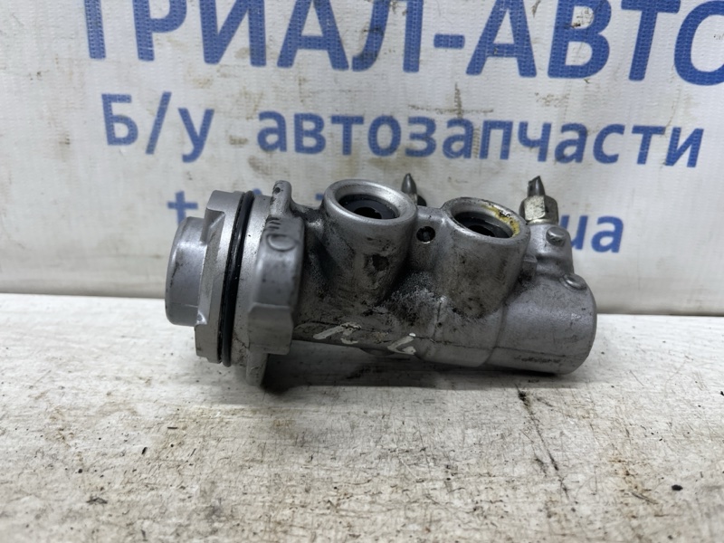 Запчасть тормозной цилиндр главный Mazda 6 2012- GJ 2.2 дизель GJ6L4340ZA Б/У Тормозной цилиндр главный Mazda 6 2012- GJ 2.2 дизель GJ6L4340ZA Б/У
