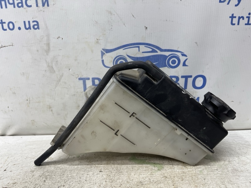 Бачок радиатора (расширительный) Hyundai Getz 1 1.4 Бачок радиатора (расширительный) Hyundai Getz 1 1.4